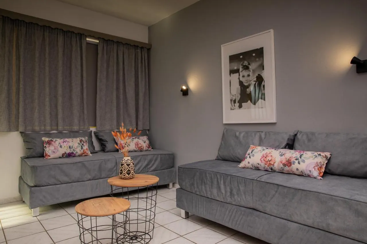 העיירה רתימנו El Mar Apartments  העיירה רתימנו